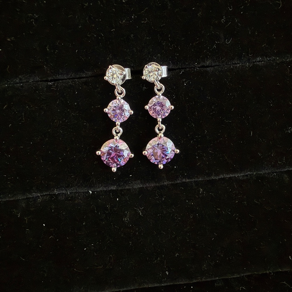 Moissanite Purple diamond earrings in 925 sterling sliver total 3.5ct